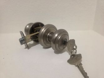 Baldwin Prestige Series SmartKey Door Knob – Satin Nickel Finish