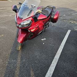 2014 Kawasaki Concours 14