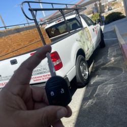 Car Keys / Llaves De Auto/ Key Fobs 