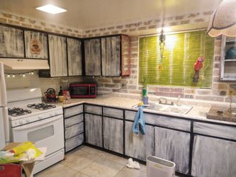 Wall Accent Sponge Paint