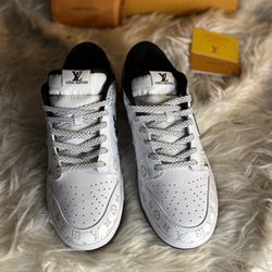 Louis Vuitton Dunks