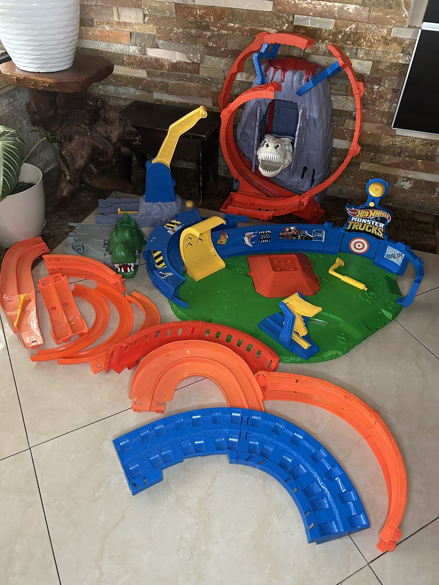 Hot Wheels Monster Trucks T-Rex Volcano Arena Playset $30
