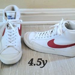 Youth Nike Blazer Hightops 