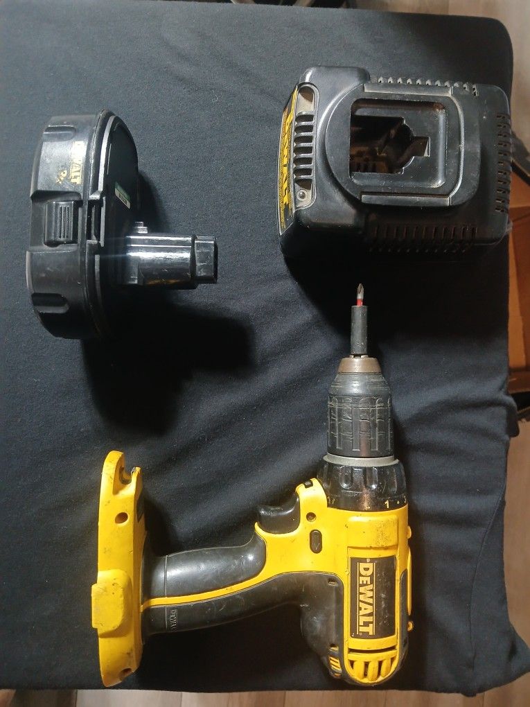DeWalt Charger, Battery & Cordless Drill