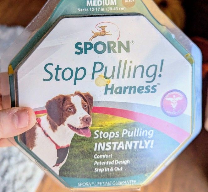 Sporn Stop Pulling Harness (New in Package) Size M