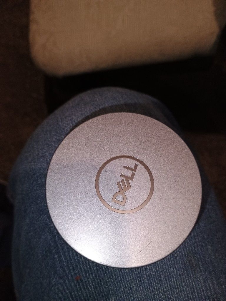 Dell 7-in-1 USB-C Multiport Adapter - DA310-2. USB-A Ports, 1 USB-C, 1 HDMI, 1 DisplayPort, 1 VGA and 1 RJ-45 Port, Crisp 4K Resolution at 60Hz, Super