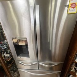 Bottom Freezer Refrigerator 