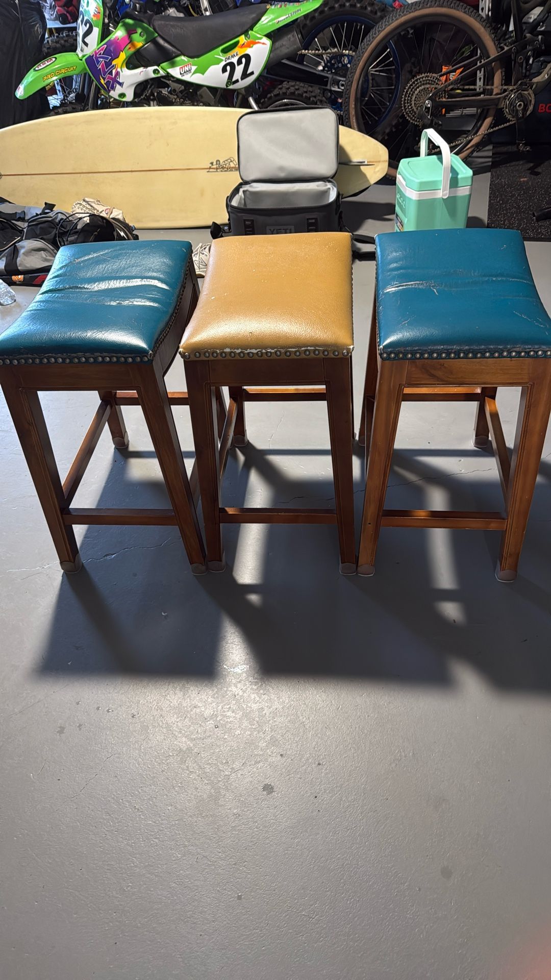 Free Counter Height Stools
