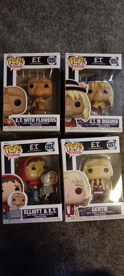 ET Funko Pop And More. Marvel Super Hero Wall Decor
