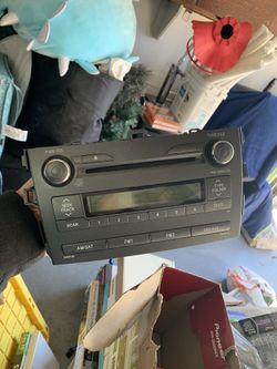 2010 Toyota Yaris Radio OEM