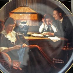 The Brantwood Collection Plate 1978 Jennifer & Jenny Fur by Marian Carlsen 8.5"