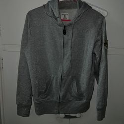 Women’s Sweater Size M