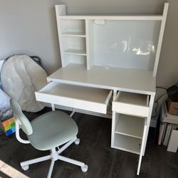 White Desk With Whiteboard And Shelves  (IKEA MICKE & BLECKBERGET)