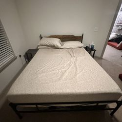 Zinus 12” Queen Cooling Memory Foam Mattress – Fiberglass Free (Medium Feel)