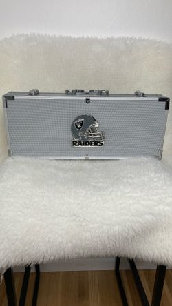 Las Vegas Raiders 8 Piece Tailgate BBQ Set