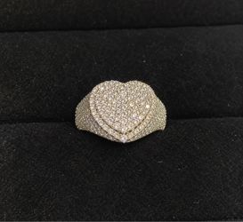 sparkling heart ring, size 12