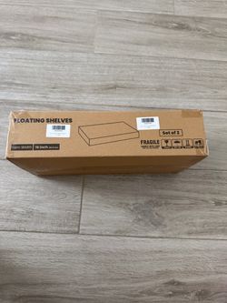 Floating Shelves Set of 2, 16 Inch