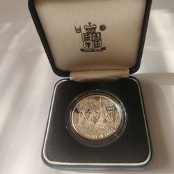 1992 Falkalnd Islands Silver Proof 5 Pounds