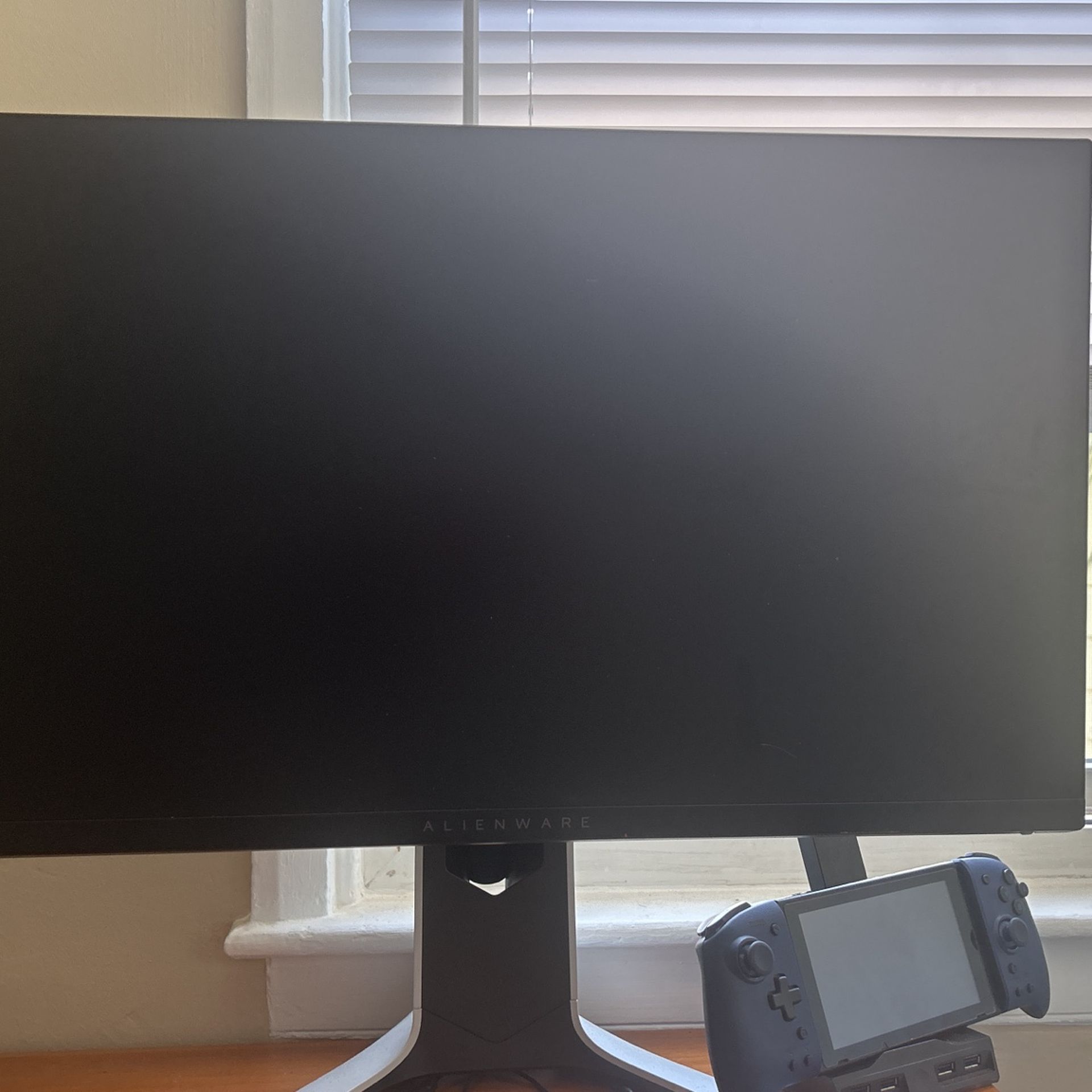Alien Ware Monitor