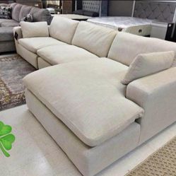 Moduler Ivory Sectionals Sofas Couchs Finance and Delivery Available 