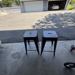 Black metal stools