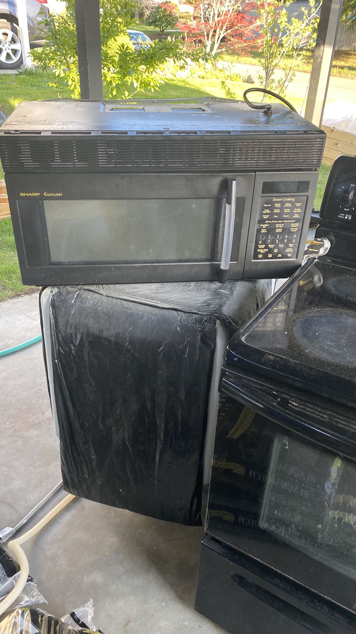 Free Microwave Oven, Dishwasher