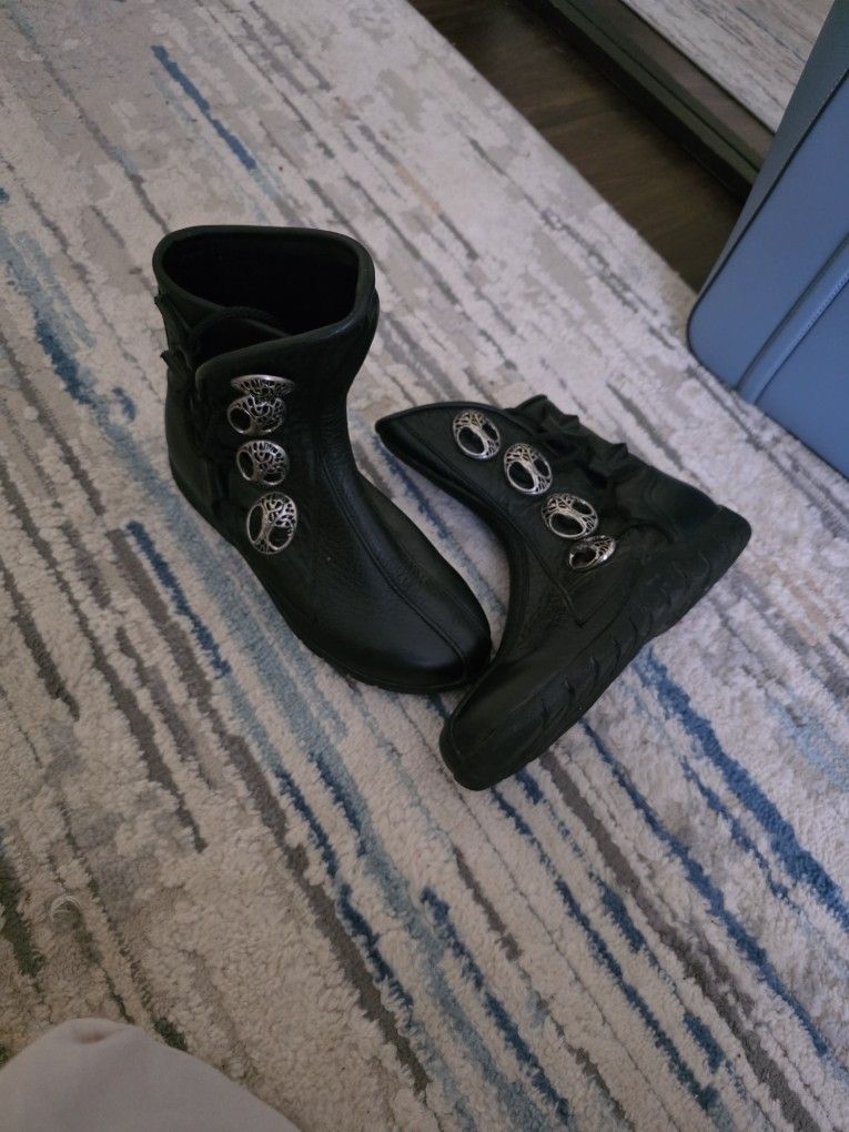 Leather Boots