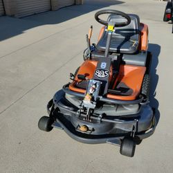 Husqvarna Rider 16" Zero Cut  Radius 42"Cut Residential Or Commercial Runs Excellent Looks Great