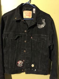 Levi's black jacket