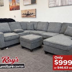 GRAY SECTIONAL WITH OTTOMAN 