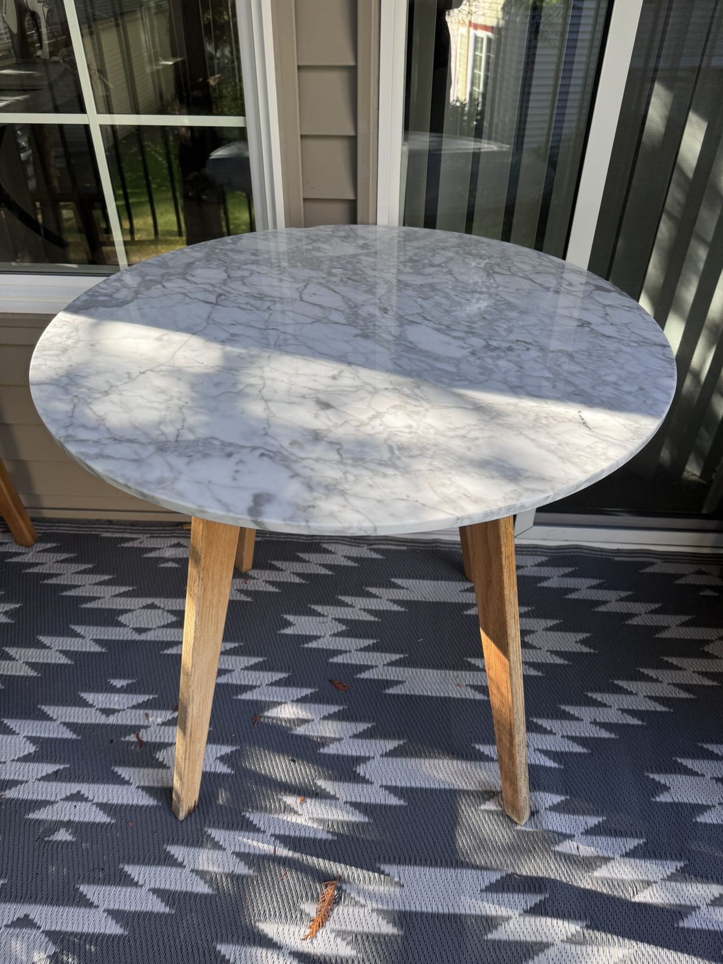Poly and Bark Marble Round Dining Table