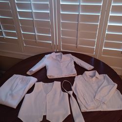 White  Boys First  Communion  Or Baptist  Suit  Size  5