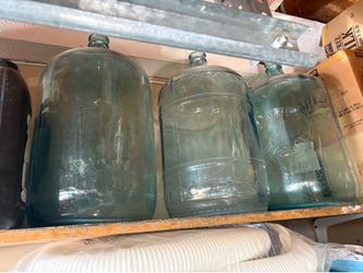 Vintage 5 Gallons Water Glass ( Hesperia Ca )