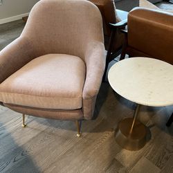 Pink west 2024 elm chair