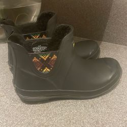 Paddleton rain boots shorties size 7 women