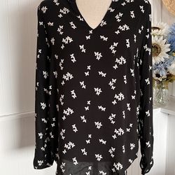 Black Butterfly Print Long sleeves V Neck Pullover