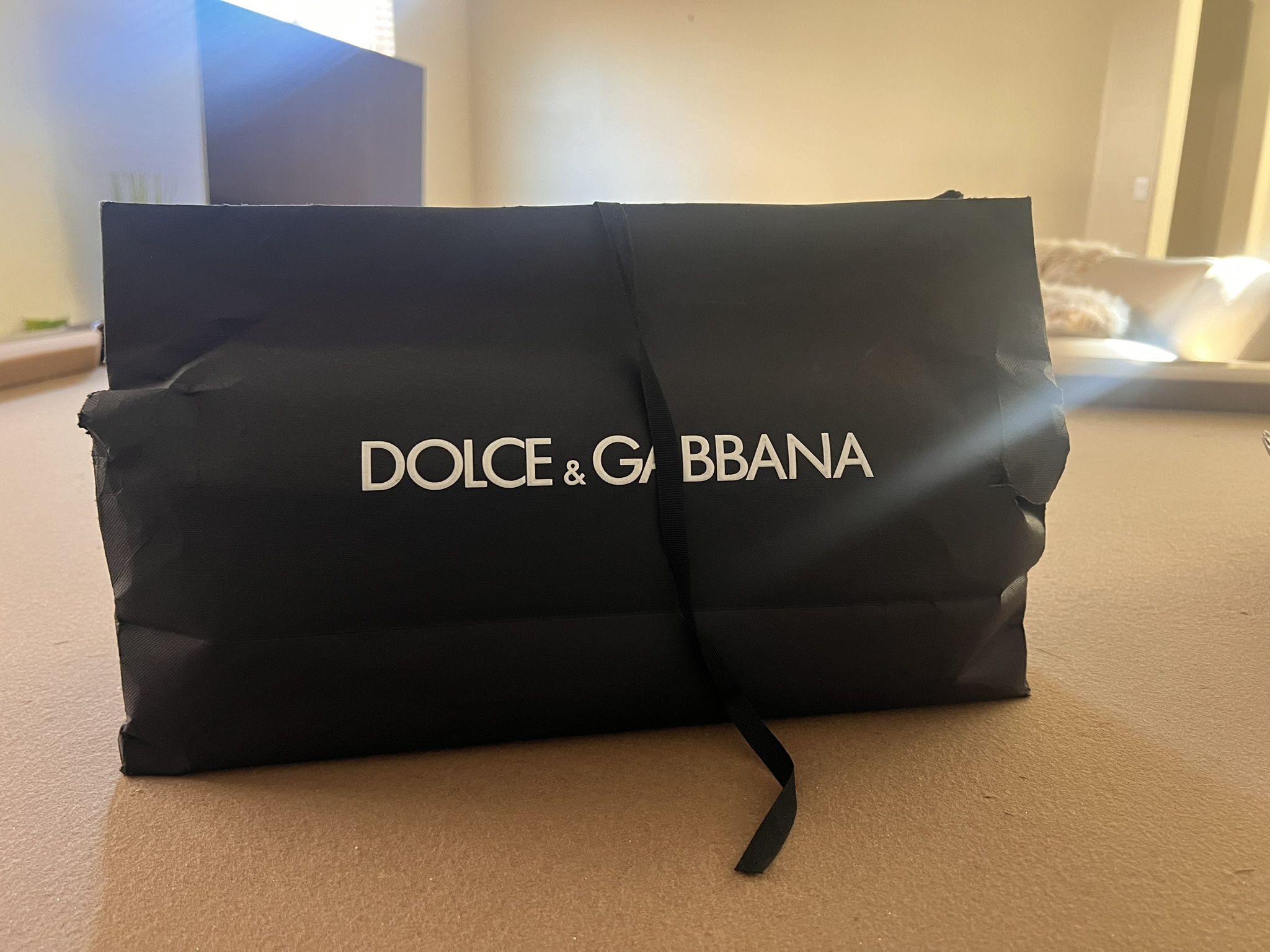 Dolce And Gabbana Sandals Flat Size 35 Gucci 