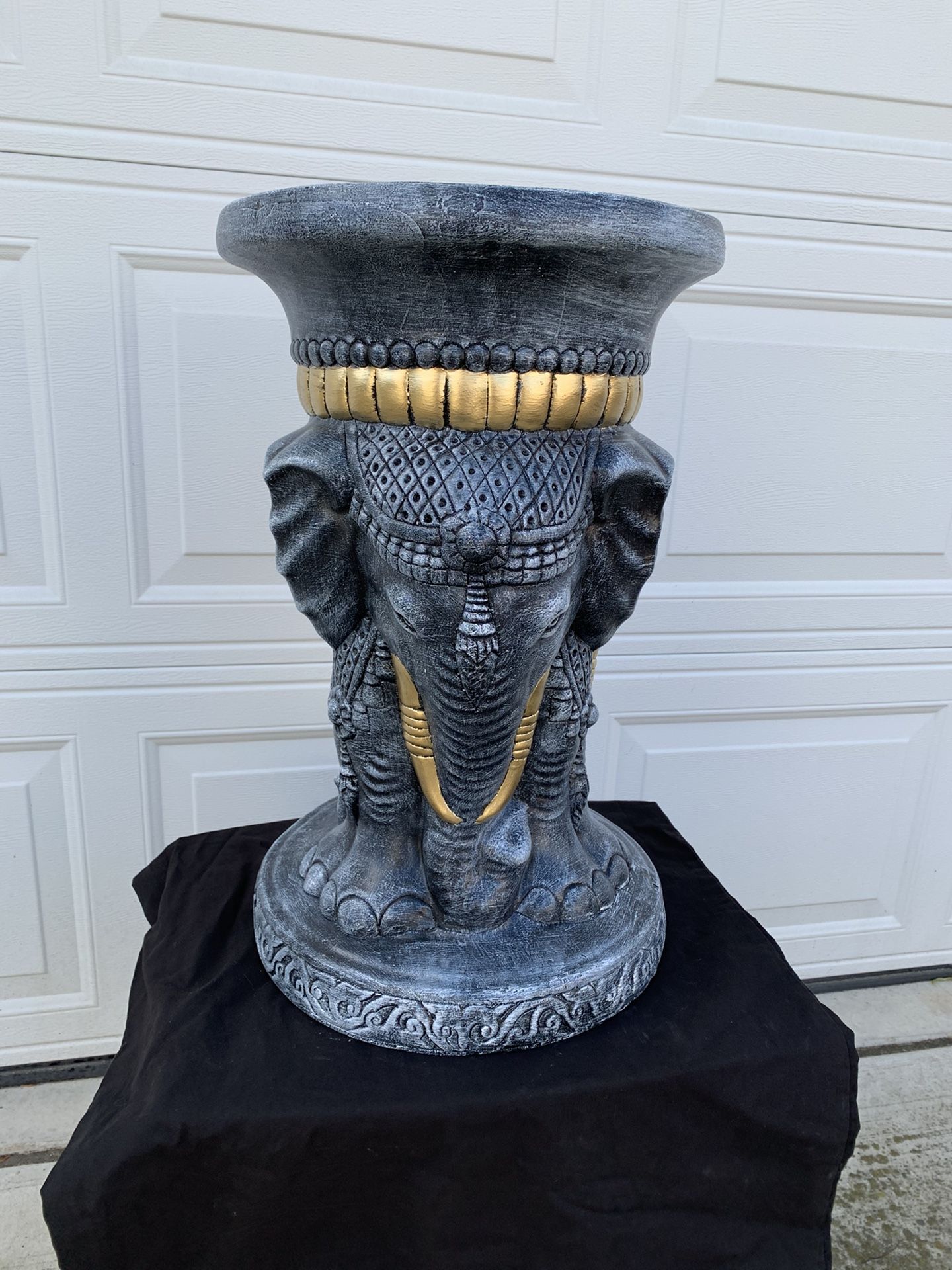 Three sided elephant table