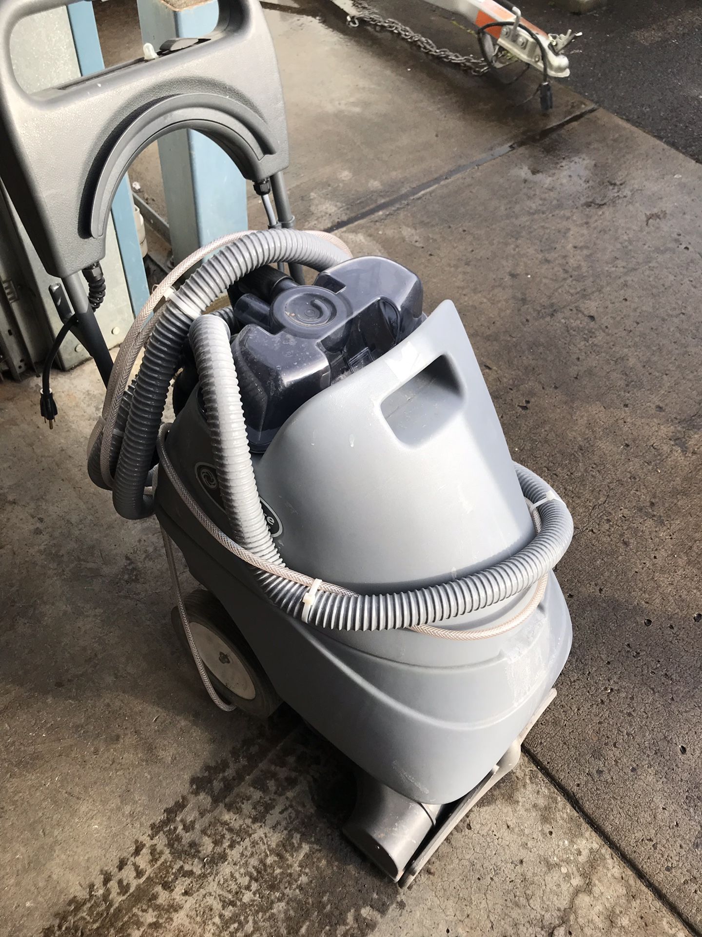 Advance Aquaclean XP for Sale in Portland, OR OfferUp