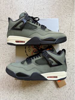 Air Jordan 4 Undefeated Size 11