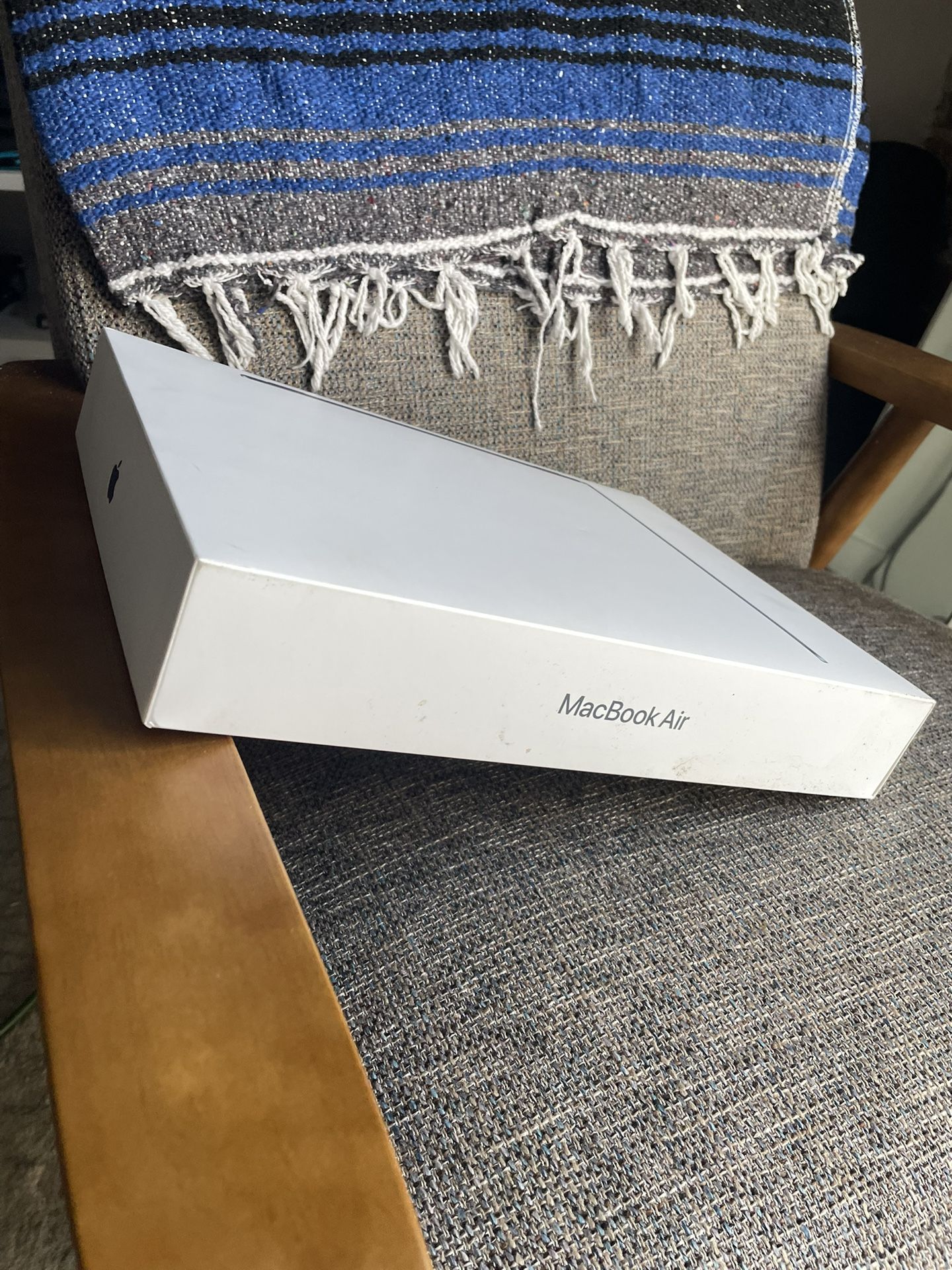 Pristine Condition Apple MacBook Air (box Only)