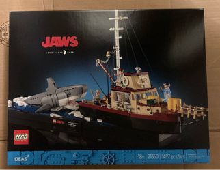 LEGO Ideas 21350 Jaws