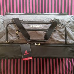 (New) Dejuno Duffel Bag with Roller Wheels and Handle
Size : 28:
