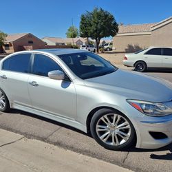 2012 Hyundai Genesis