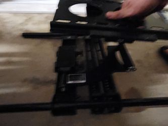 Articulating Commercial Grade TV Wall Mount. 200lbs +