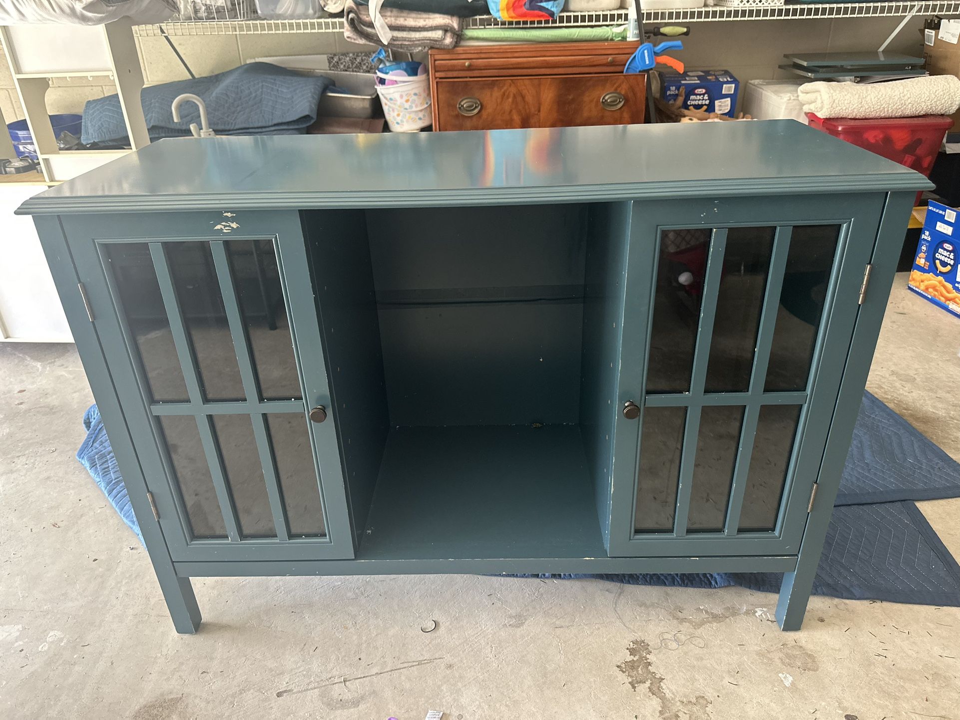 Entertainment Center/tv Stand
