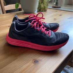 Puma Running Shoes