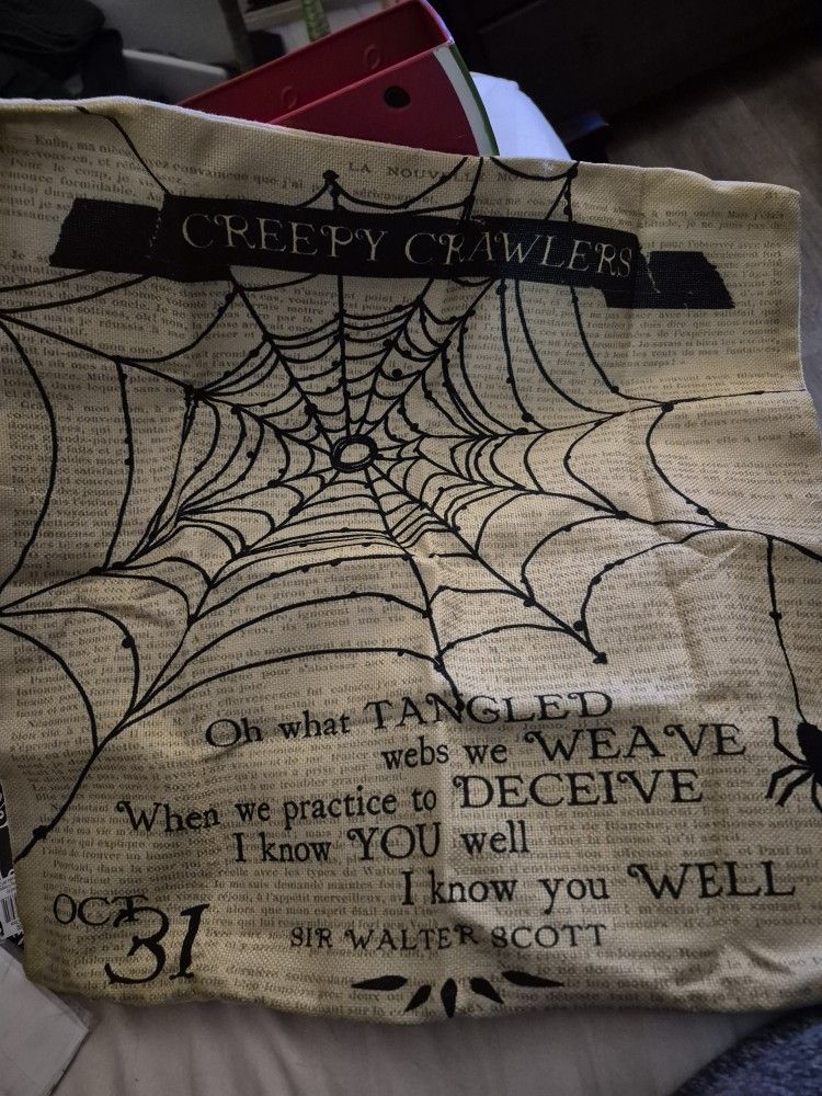 NEW Halloween 18x18 Inch Pillow Cover