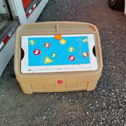 Plastic Toy Box 