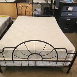 complete queen bed